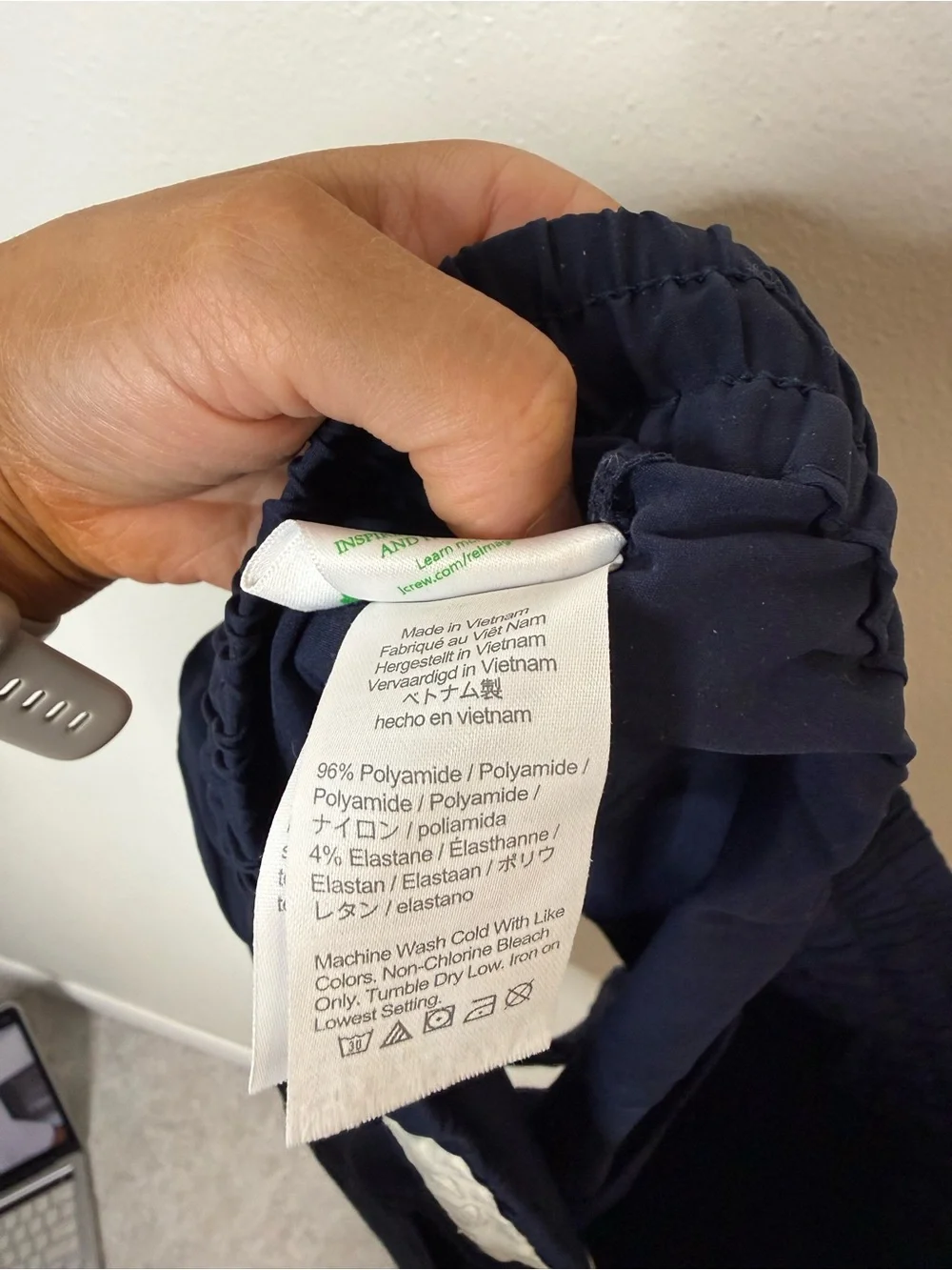 J Crew Retro Sporty Dolphin Mini Short size small in navy & white